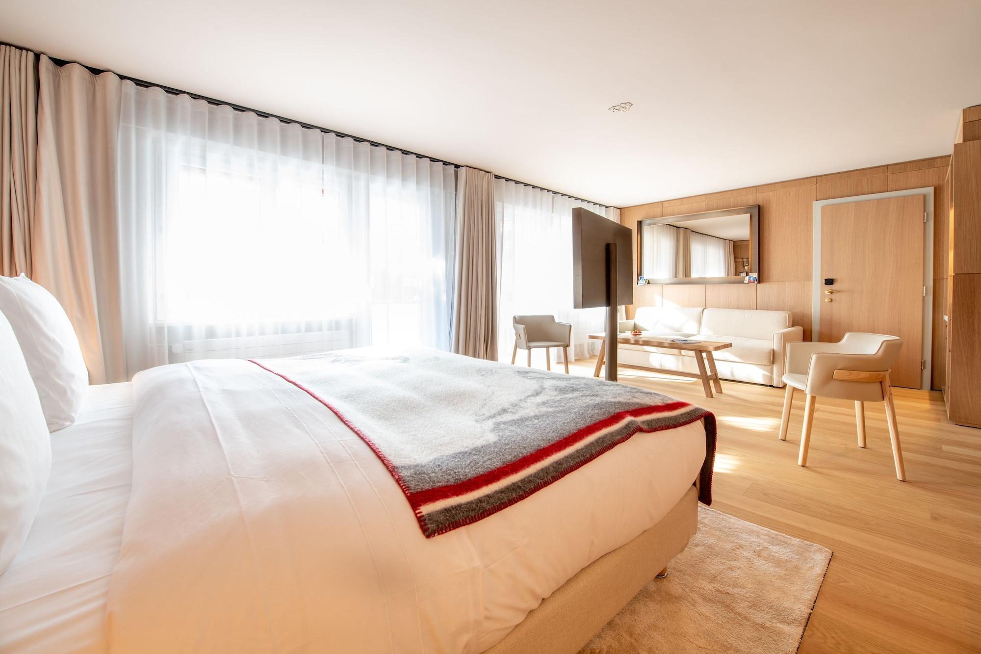 Schweizerhof Zermatt - A Small Luxury Hotel Екстер'єр фото